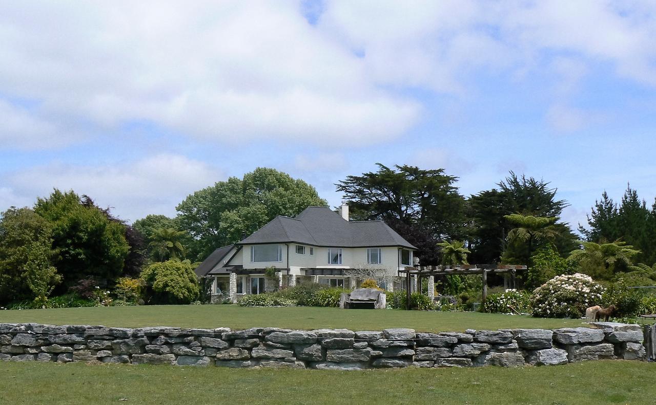 Waitomo Boutique Lodge Exterior photo